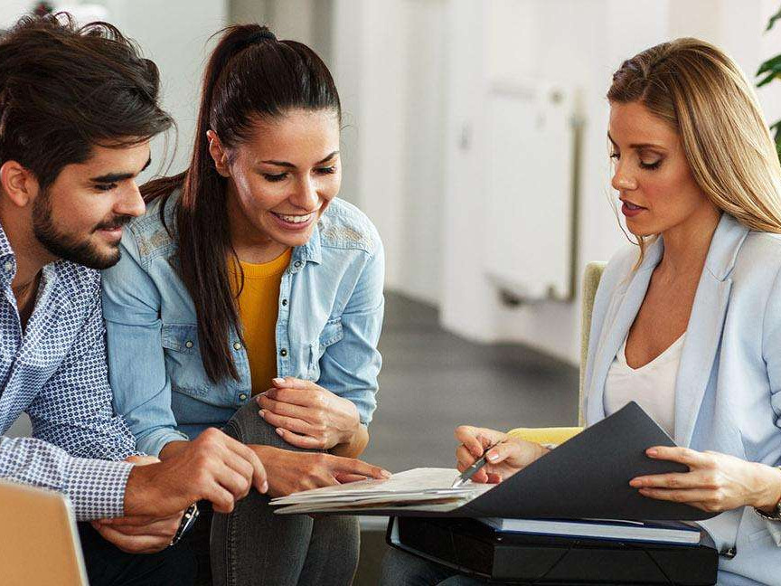 §34d: Versicherungs­fachmann/-frau